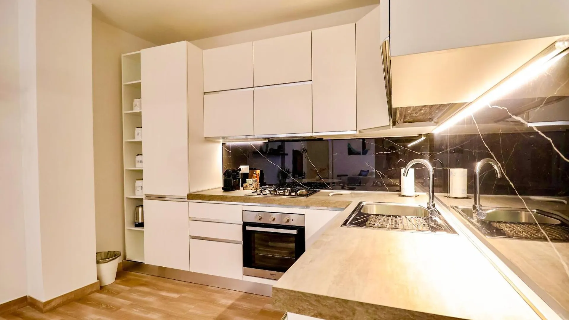 מונטה קטיני טרמה Tuscan Luxury Apartment In The Centre - With Wi-Fi, Gym, Terrace 0*, מונטה קטיני טרמה